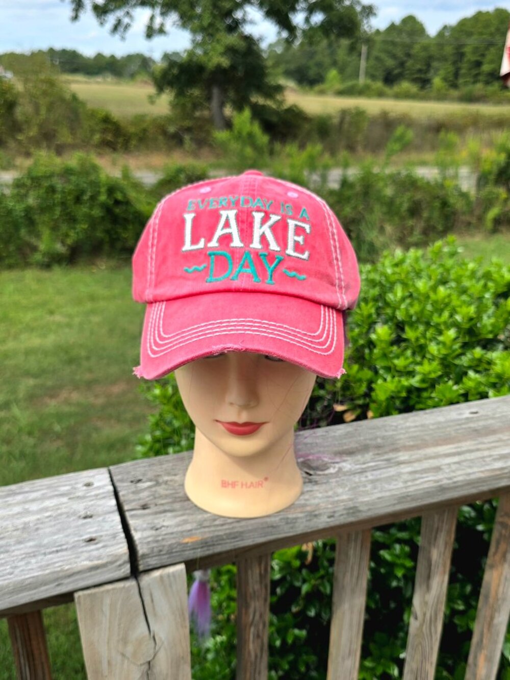 Ladies Pink Everyday is a Lake Day Hat new no tags